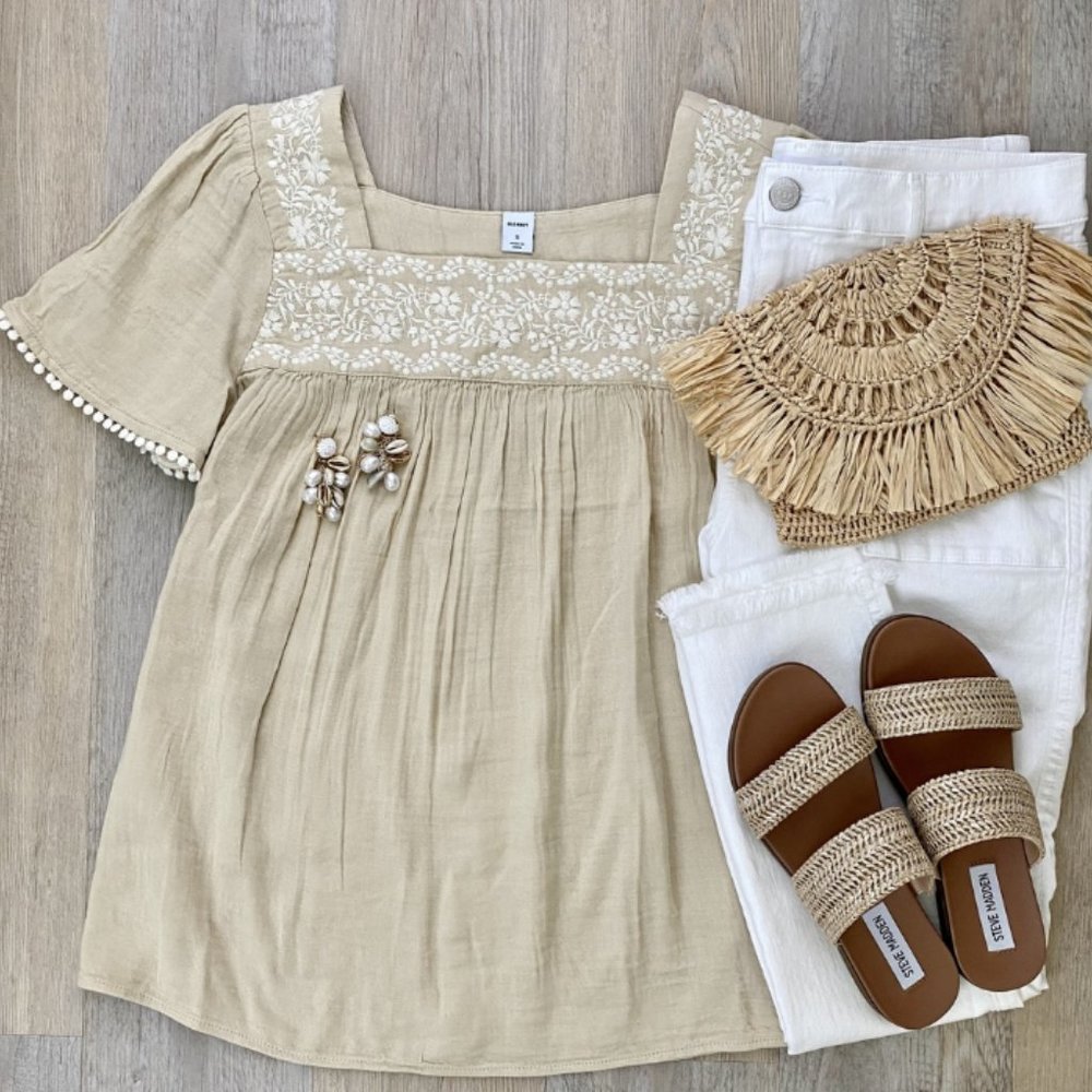 Gauzy Embroidery Top